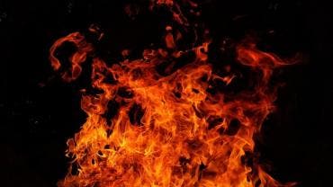 Mujer le prende fuego a su pareja en la Venustiano Carranza