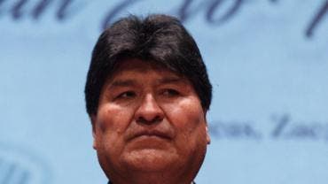 Evo Morales denuncia disparos auto