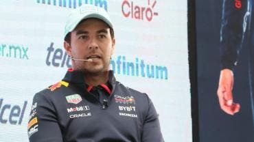 ‘Esperamos mejorar’, dice 'Checo' Pérez tras acabar 13º en la calificación del 'sprint'