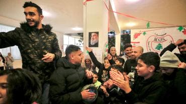 Libaneses celebran la noticia de alto al fuego