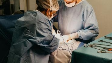 Neurocirujano italiano afirma estar preparado para hacer el primer trasplante de cabeza