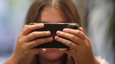 proyecto prohibir celulares Sao Paulo Brasil