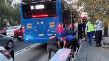 Trolebus atropella anciana Reforma Manuel Gonzalez