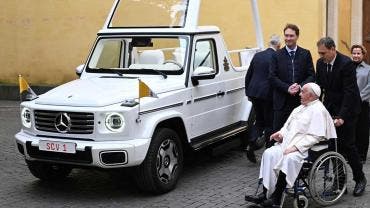 Papamovil eléctrico Francisco