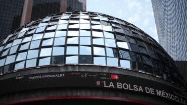 cae empleado Bolsa Mexicana Valores 20 metros