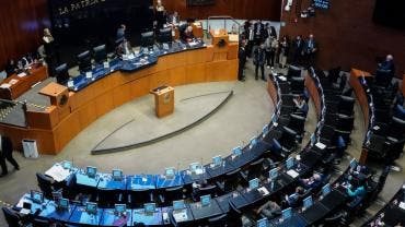 avala Senado cambios articulo 105 constitucional reves reforma EPN