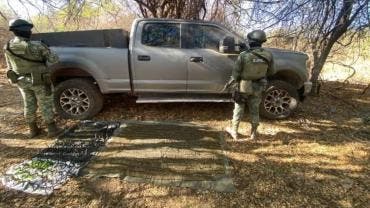 Aseguran camioneta blindada con más de dos mil cartuchos en Culiacán