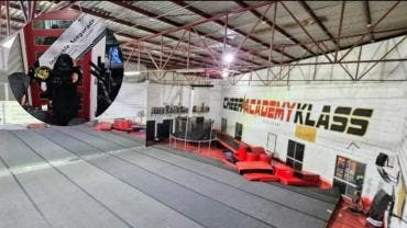 Catean gimnasios de entrenador acusado de abuso sexual en Nuevo León