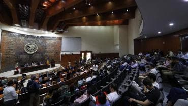 Congreso de Jalisco rechaza permitir a menores cambiar su identidad de género