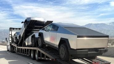 crea FBI grupo investigar ataques vehiculos Tesla