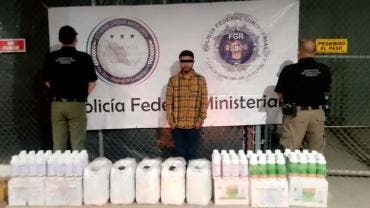 Detienen en Sonora a hombre con más de 150 litros de metanfetamina líquida