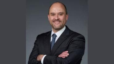 Nissan designa al mexicano Iván Espinosa como su nuevo presidente