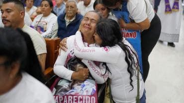 Familiares de desaparecidos piden participación en reformas de Sheinbaum