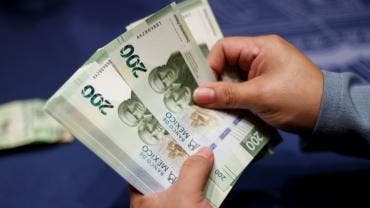 Fitch preve recesion Mexico