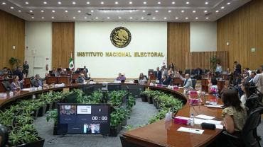 INE advierte que no tiene el presupuesto suficiente para seguir con la elección judicial