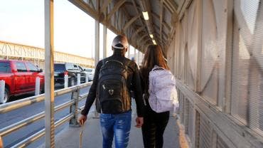 pide Trump indocumentados autodeportarse