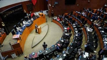 Senado eleva a rango constitucional programa Jóvenes Construyendo el Futuro