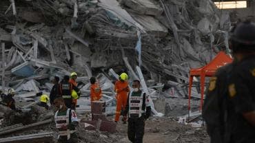 Poderoso terremoto de 7.7 en Birmania deja al menos 200 muertos (Fotos: EFE)