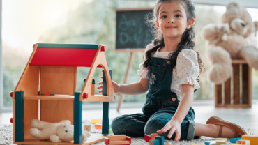 Juguetes para niñas: ¿cuál es la opción ideal de acuerdo a cada edad?