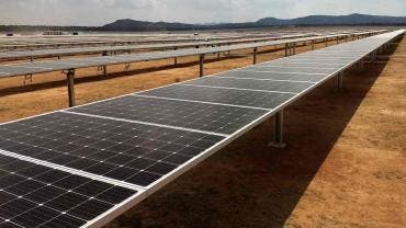 México debe apostar por chips, tecnología y energías limpias para atraer IED empresarios