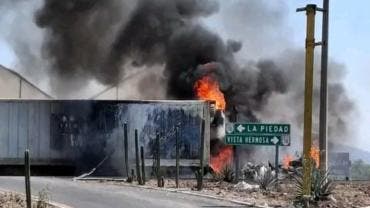 mueren dos policias narcobloqueos Michoacan Guanajuato Jalisco Garcia Harfuch