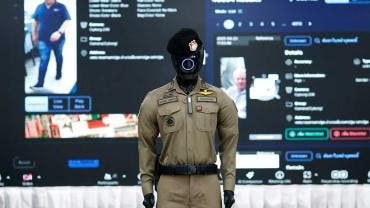 Robot policía Tailandia