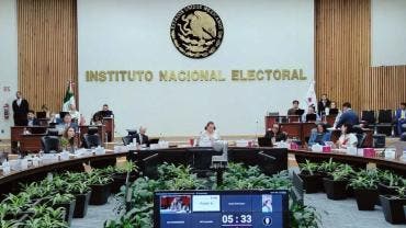 INE rechaza solicitud para cancelar 26 candidaturas del Poder Judicial