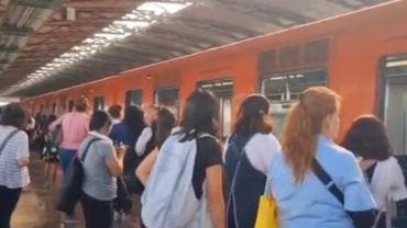 Linea B Metro suspende servicio Deportivo Oceania Bosque Aragon