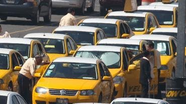 taxistas AICM acusan FIFA imponer apps Mundial