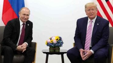Trump llamará el lunes a Putin y a Zelenski para negociar el fin de la guerra