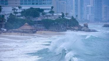 alerta Pacifico ciclon Barbara