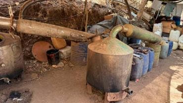 Desmantelan narcolaboratorio y pista para aeronaves en Durango