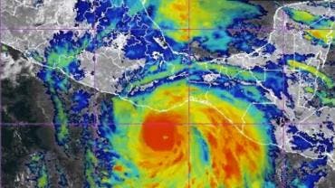 Erick se fortalece a huracán categoría dos