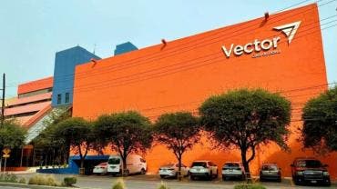 interviene CNBV Vector Alfonso Romo