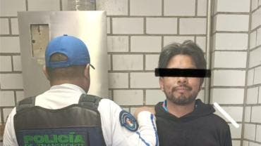 cae sujeto presunta agresion mujer Metro La Paz