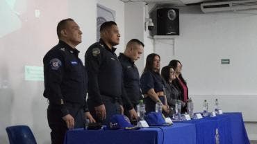 capacitan policias evitar sucidios Metro CDMX