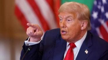 Trump quita fondos a programas educativos.