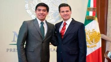Peña recibe a estudiante que estará en investigación sobre Marte