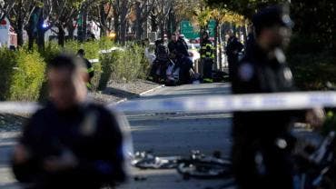 FOTOS Y VIDEOS  Atropello múltiple en LA deja 30 heridos, siete graves