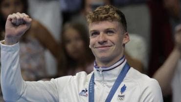 Leon Marchand pulveriza record 200 libres