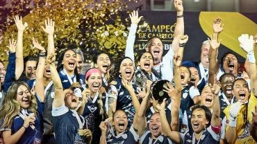 Campeón de Campeonas
