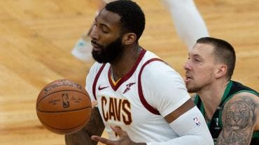 Andre Drummond llega como salvador de Lakers y está listo para debutar