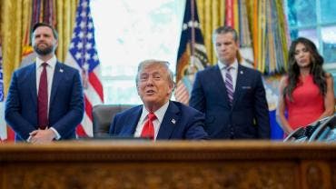 Donald Trump en el Despacho Oval