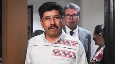 Hugo Aguilar propone reducir salario SCJN