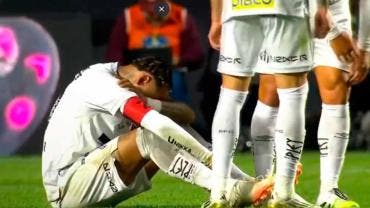 Neymar llora tras el 0-6