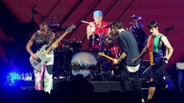 Red Hot Chili Peppers lanzará el 1 de abril su disco 'Unlimited Love'