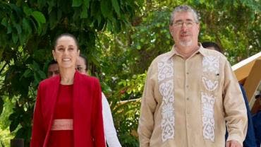 Sheinbaum llega a Guatemala para reunión con Bernardo Arévalo