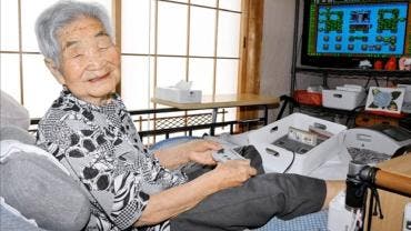 Abuelita de 100 años gamer