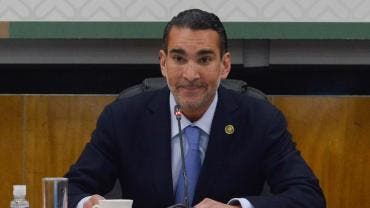 Melgar Bravo ve ratas Morena PVEM.jpg