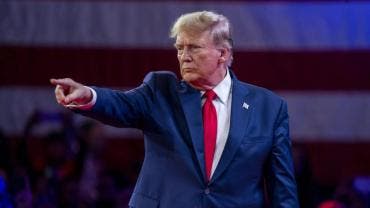 pide Trump empresas extranjeras respetar leyes migratorias